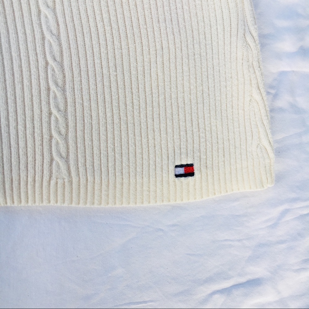 100% Cotton Knit Tommy Hilfiger Top - Picture 6 of 6